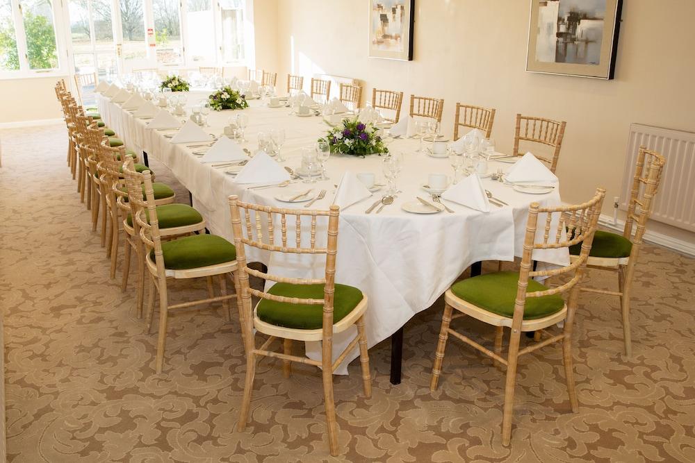 Hadlow Manor Exterior foto